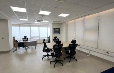 Ambient prestigjoz për zyra në zemër të Bllokut