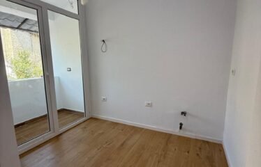 APARTAMENT 2+1 NE SHITJE, ALI DEM.