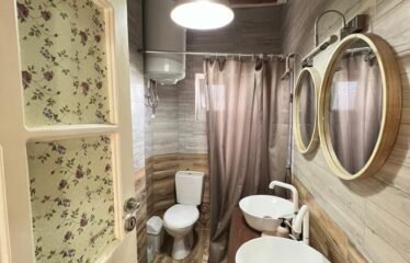 APARTAMENT 2+1+2 NE SHITJE, ISH-STACIONI I TRENIT.