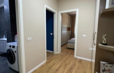 Shitet apartament 2+1, Liqeni i Thate