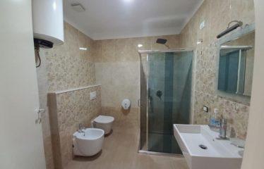 Apartament 2+1 me qera, ne Bllok