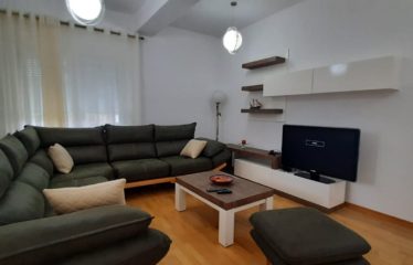 Apartament modern 3+1 per qera