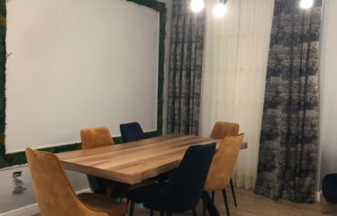 Shitet apartament luksoz 3+1