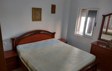 Shitet apartament 2+1, Mine Peza