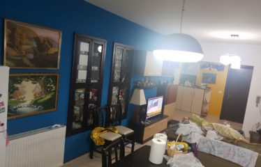 Shitet apartament 3+1 ne Astir