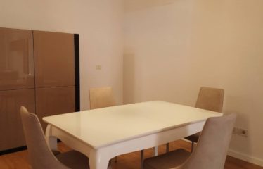 Apartament 3+1+2 me qera, te Garda