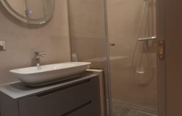 Apartament 2+1 lux me qera, Rr. Kavajes