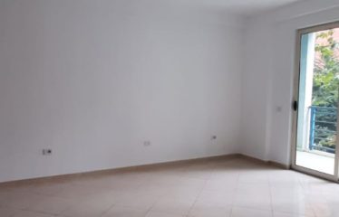 Shitet apartament 2+1, ne Yzberisht