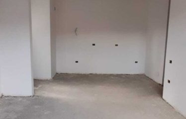 Shitet apartament 2+1, Rr. Elbasanit