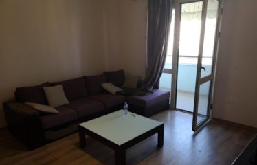 Shitet apartament 1+1, rr. Elbasanit