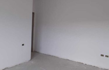 Shitet apartament 2+1, Rr. Elbasanit