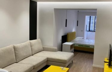 Shitet apartament, Bllok