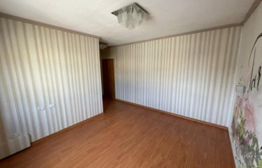 Shitet apartament 2+1, Rruga e Kosovareve