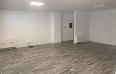 Apartament 3+1+parkim me qera, Bllok