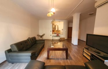 Apartament 2+1 me qera, Bllok